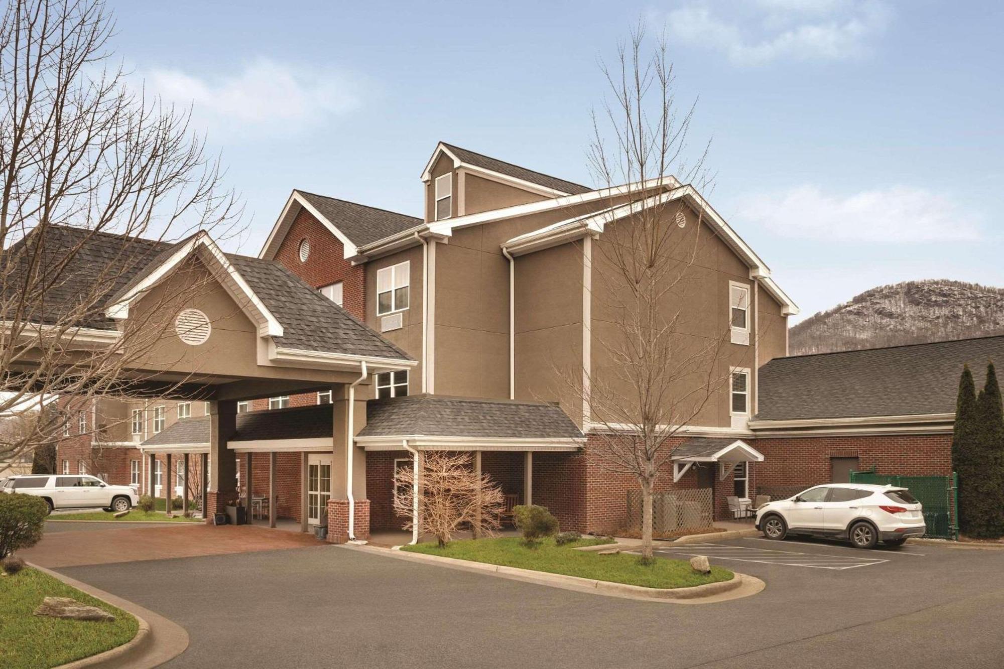 Country Inn & Suites By Radisson, Boone, Nc المظهر الخارجي الصورة
