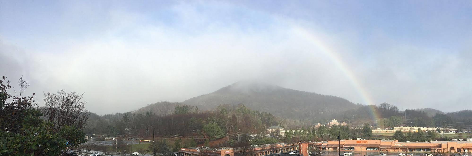 Country Inn & Suites By Radisson, Boone, Nc المظهر الخارجي الصورة